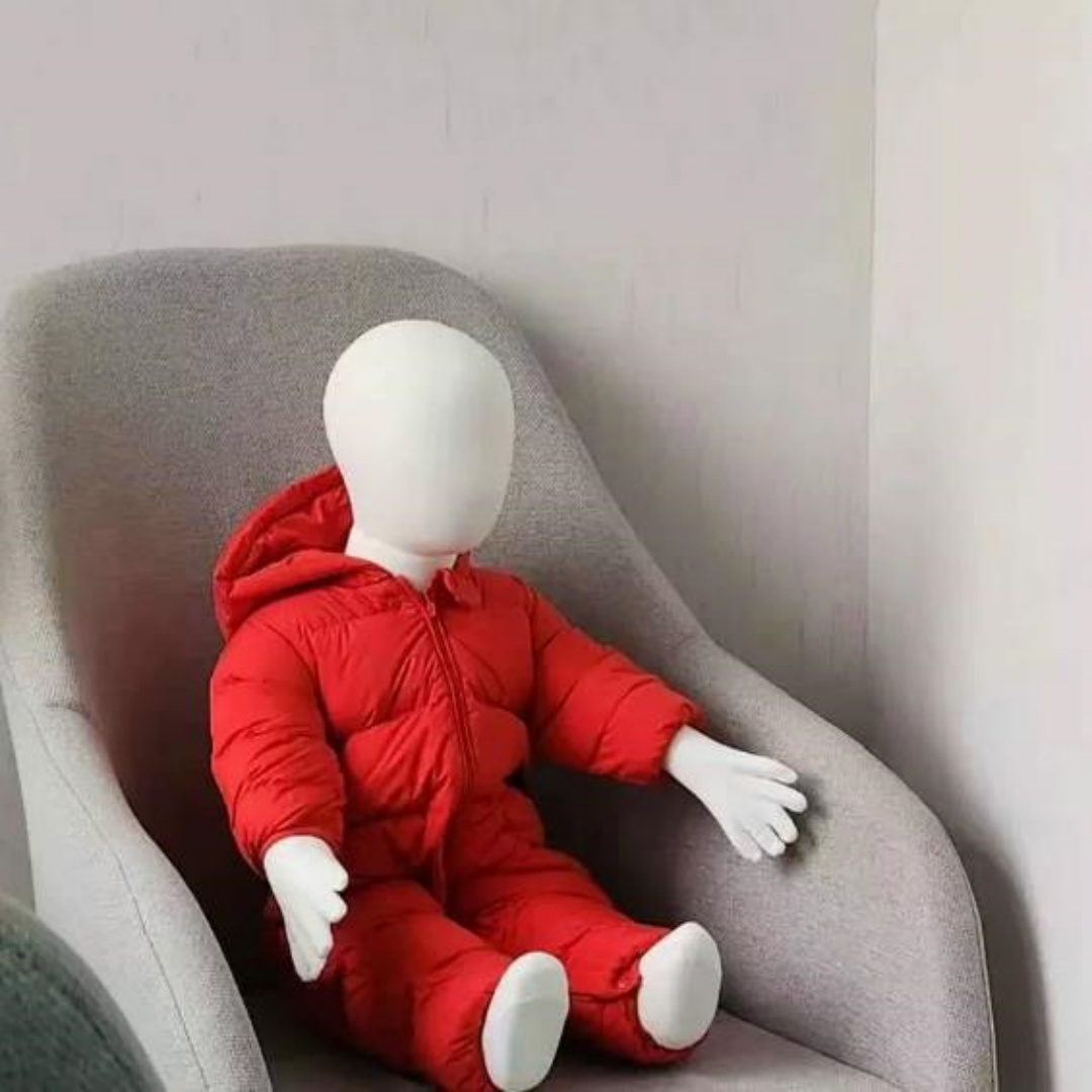 Baby Clothing Display Stand - 1-4Year Sit Baby Full Child Hand